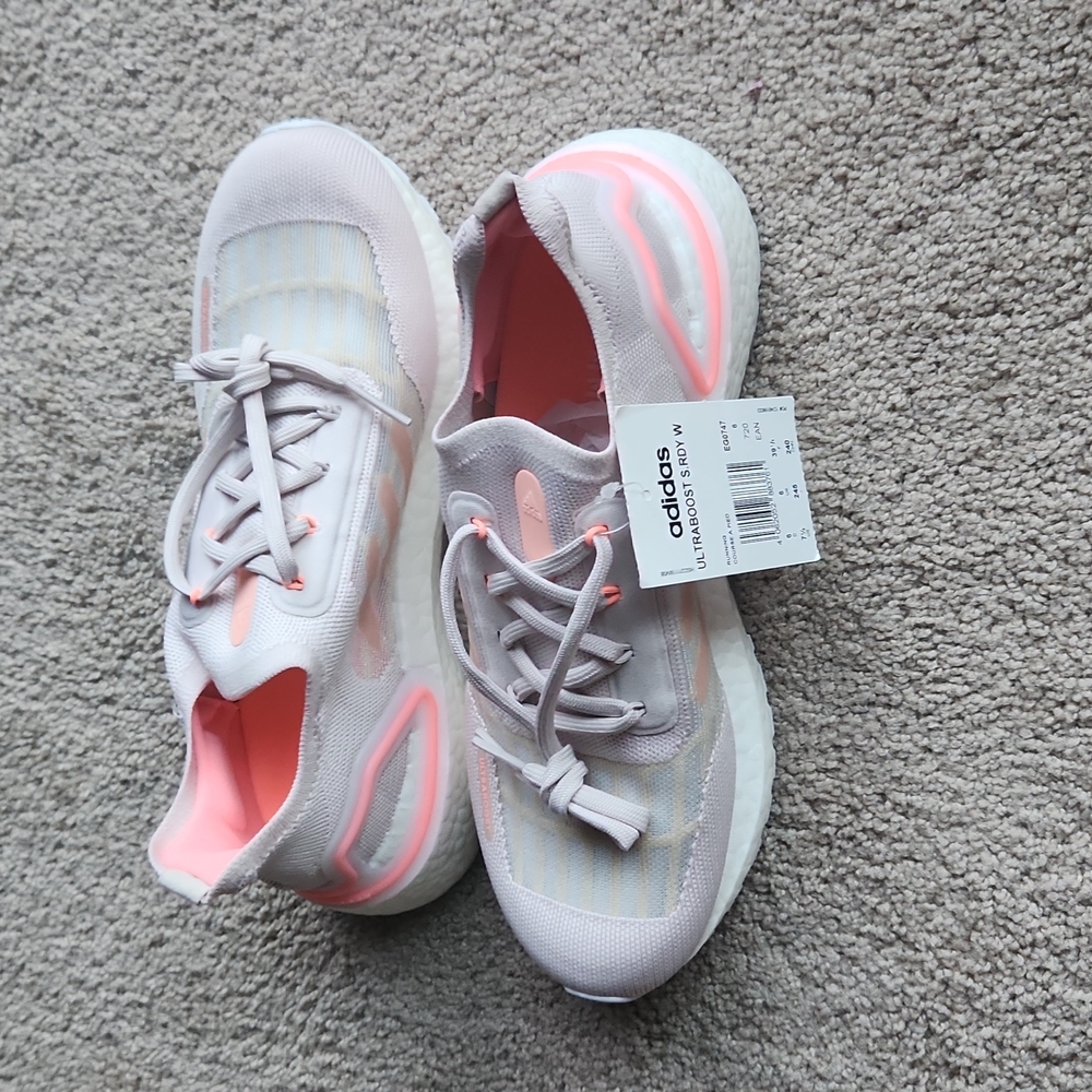 Adidas ultraboosts new size 7.5